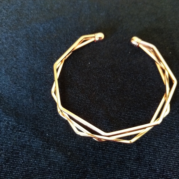 Rose Gold Tone Mesh Cuff Bangle - Picture 4 of 5